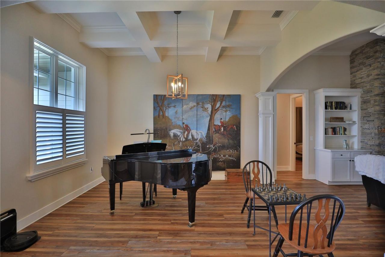 11811 SE Sunset Harbor Road, Weirsdale, FL 32195 Photo
