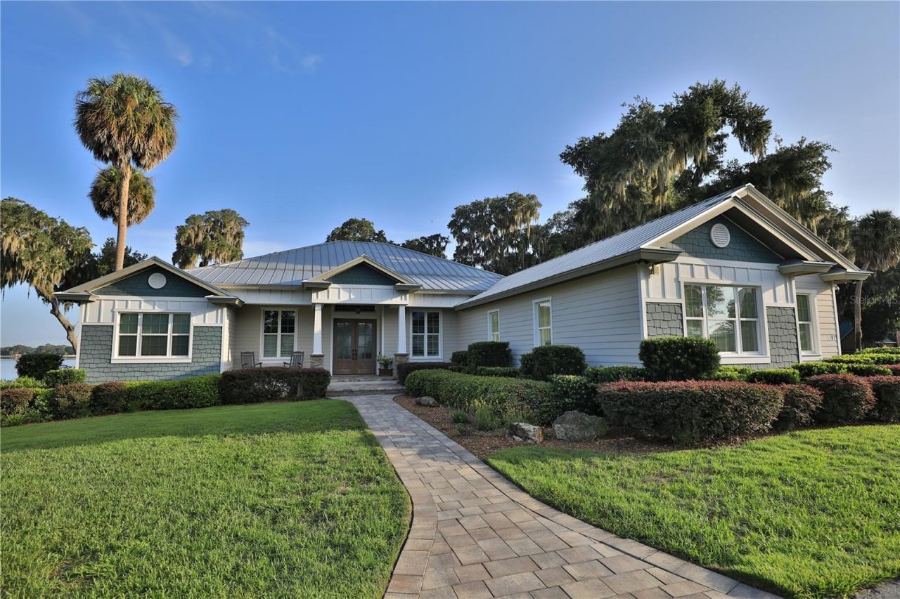 11811 SE Sunset Harbor Road, Weirsdale, FL 32195 Photo