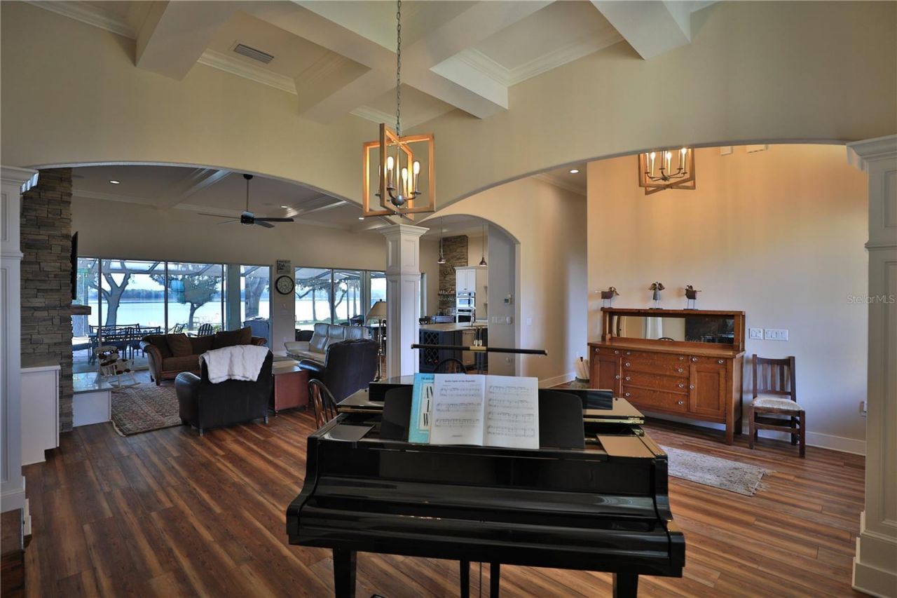 11811 SE Sunset Harbor Road, Weirsdale, FL 32195 Photo