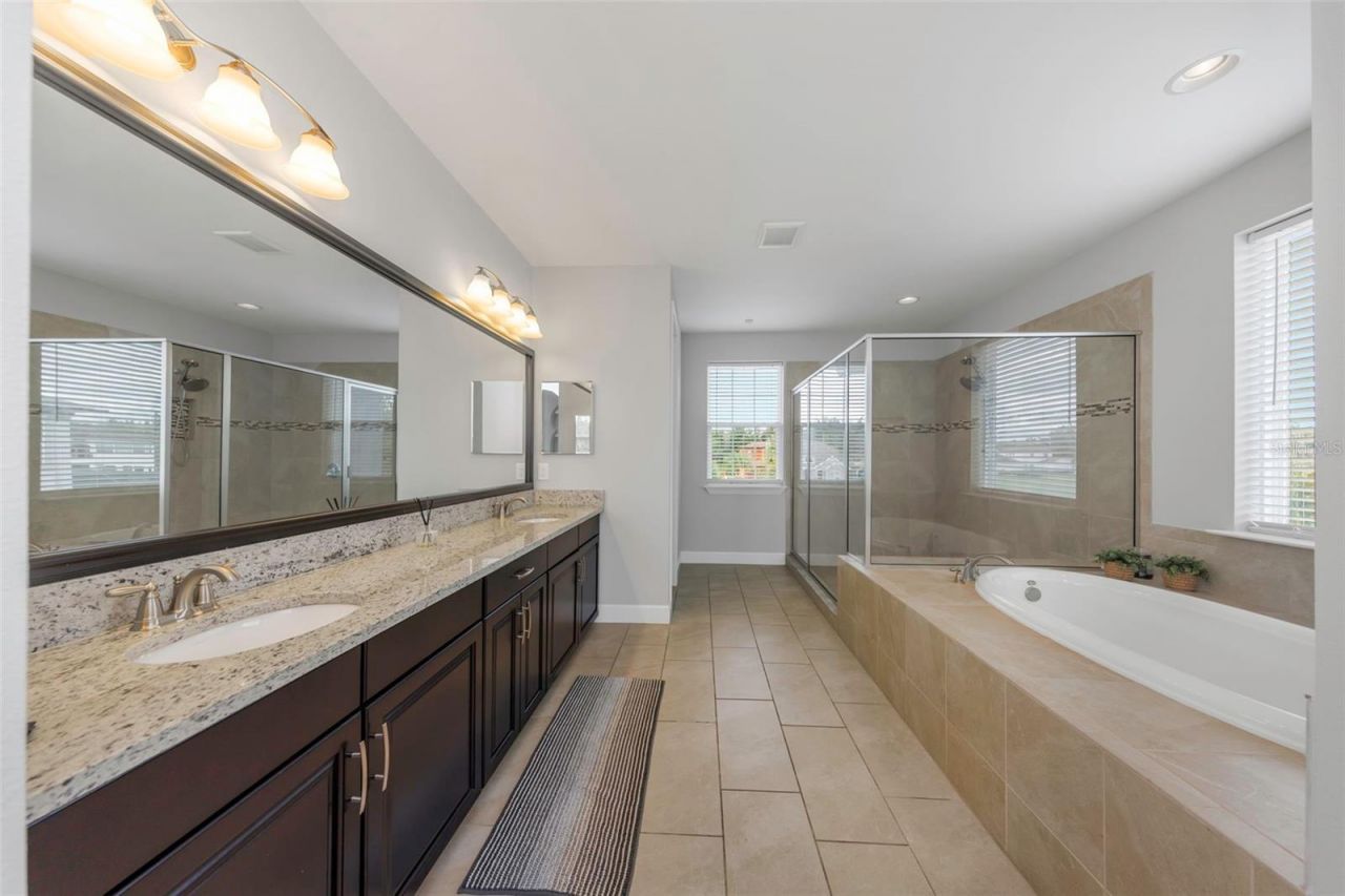 17807 Howsmoor Place, Lutz, FL 33559 Photo