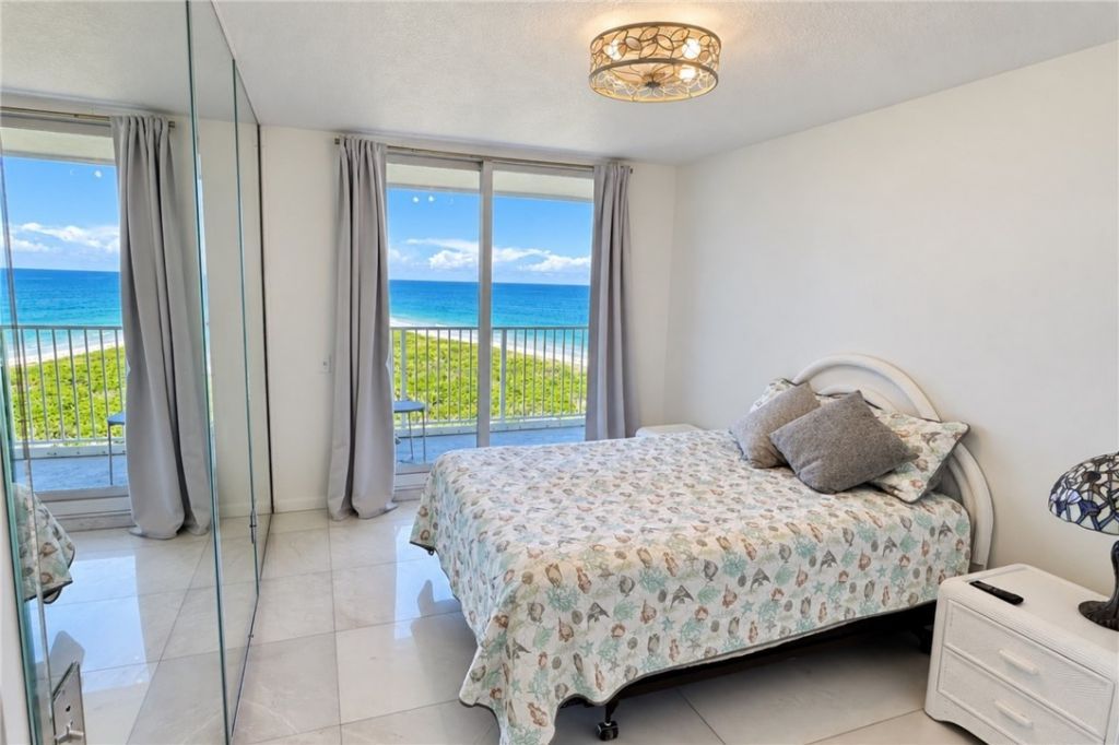 2700 N Highway A1a, Unit 1004, Fort Pierce, FL 34949 Photo