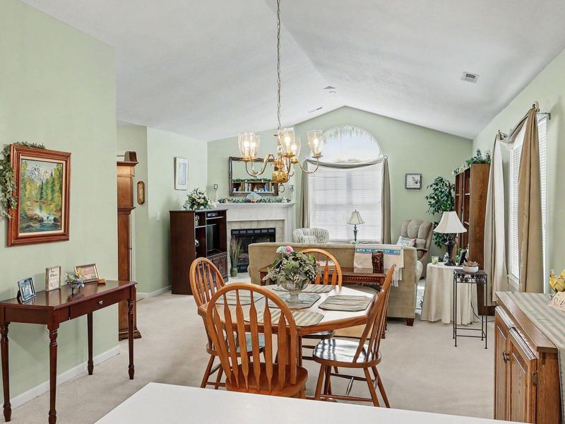 465 Chardonnay Lane, Lewis Center, OH 43035 Photo 20