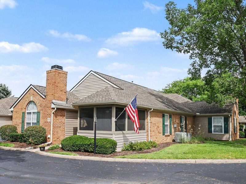 465 Chardonnay Lane, Lewis Center, OH 43035 Photo 4