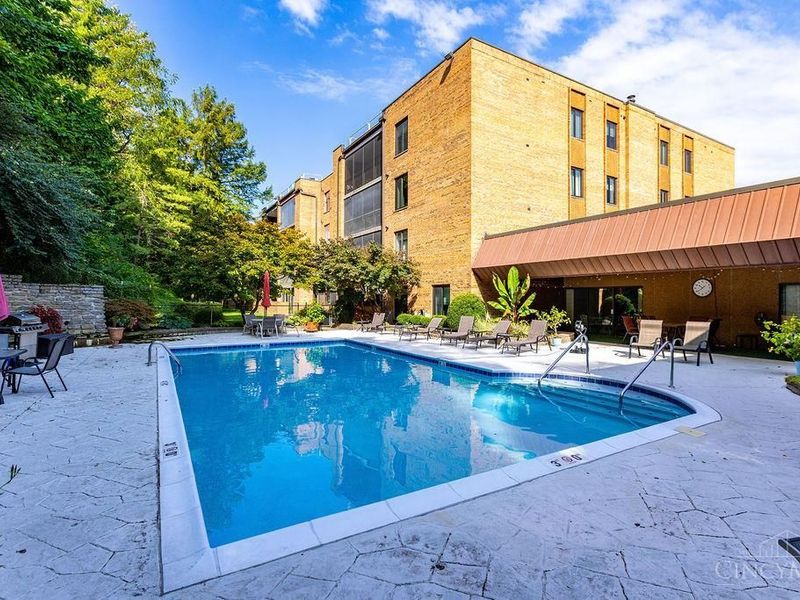 3533 Amberacres Drive, Unit 308E, Cincinnati, OH 45237 Photo 42