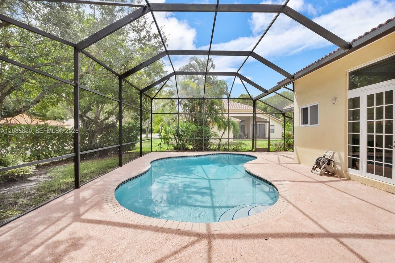 900 Spoonbill Cir, Weston, FL 33326 Photo
