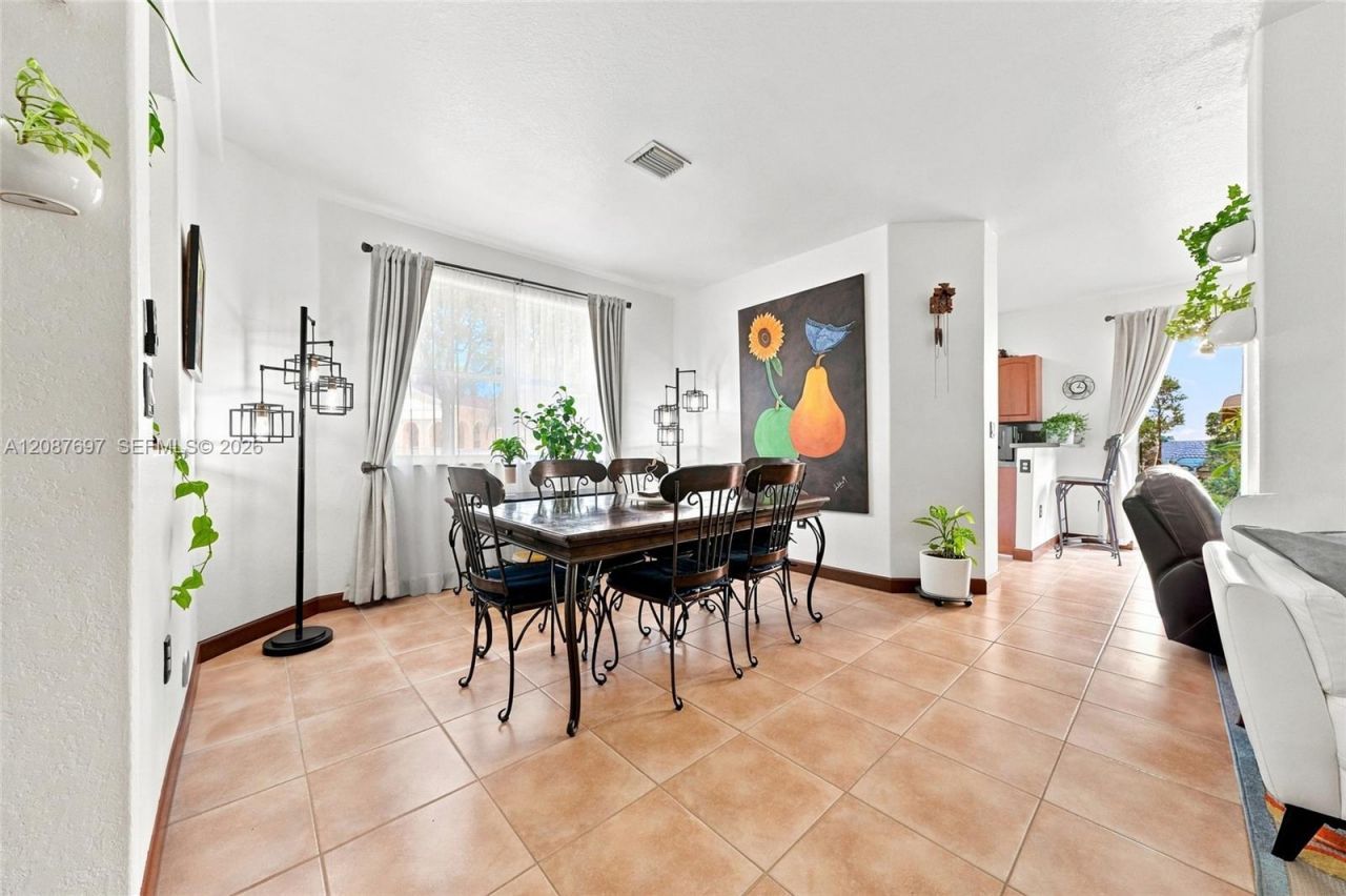 889 SW 151st Pl, Miami, FL 33194 Photo