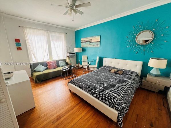 1611 Michigan Ave, Unit 24, Miami Beach, FL 33139