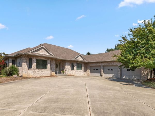 505 Kelly Drive, Brownstown, IN 47220
