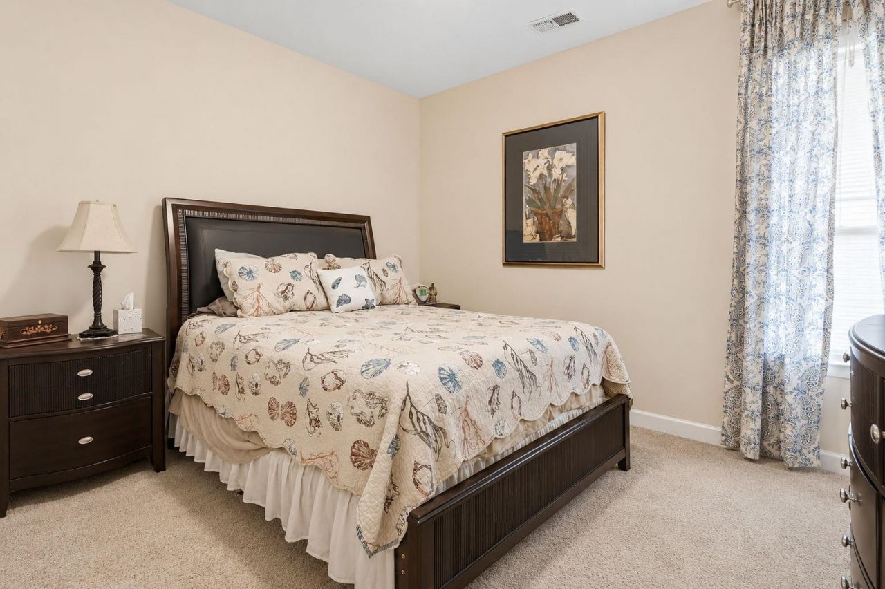 2716 Desert Rose St. Photo 22