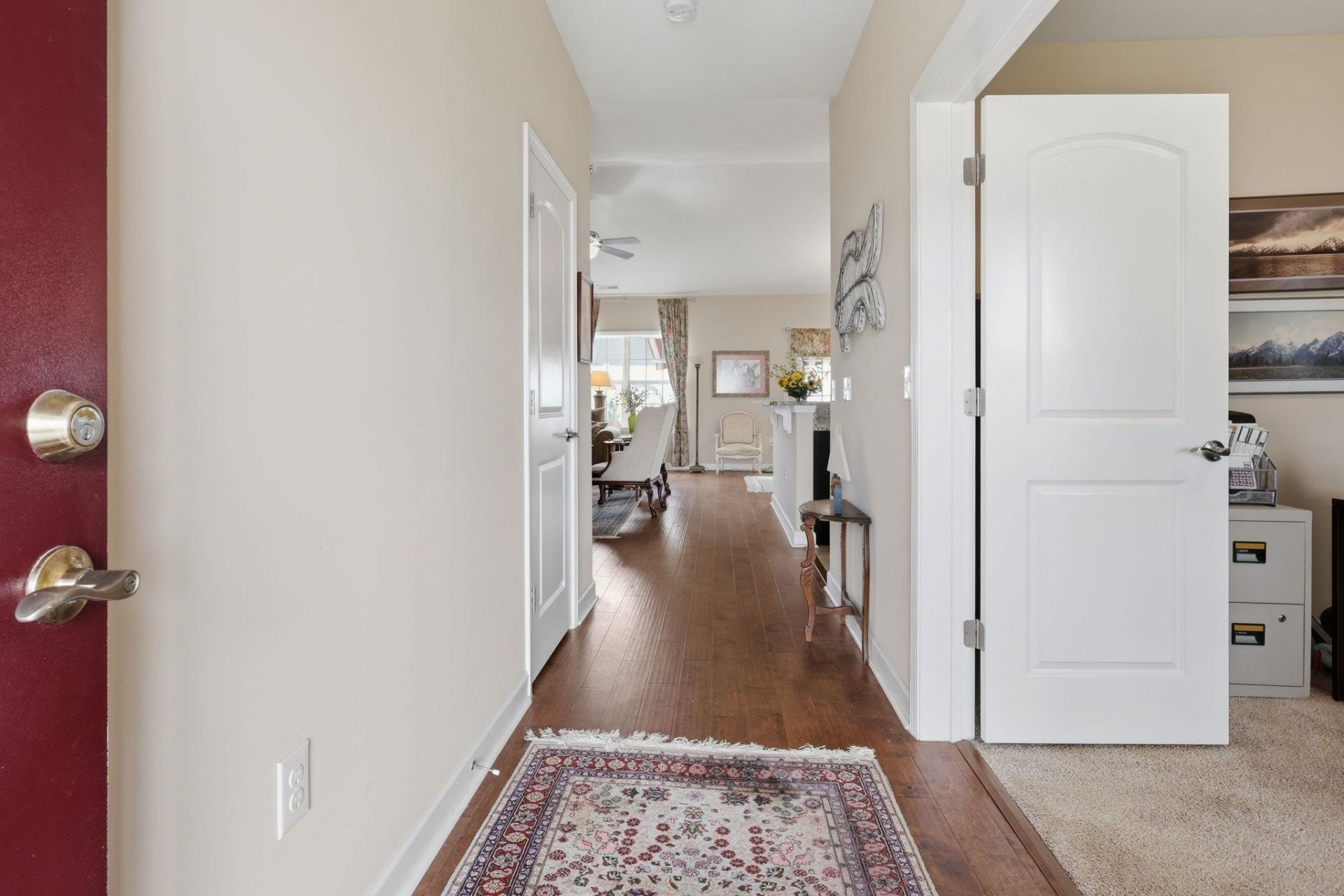 2716 Desert Rose St. Photo 28