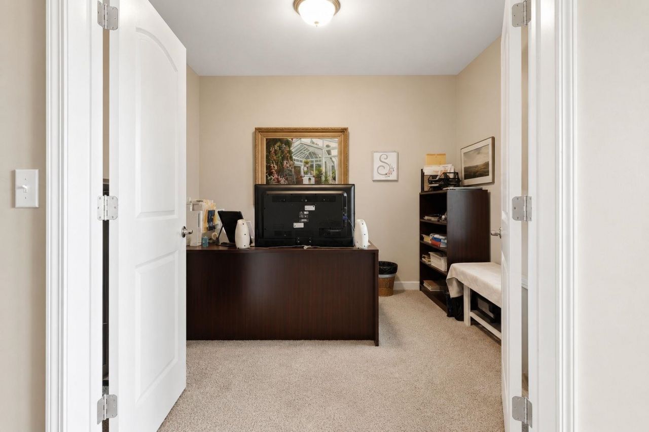 2716 Desert Rose St. Photo 29