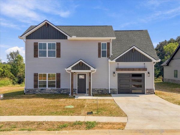 1915 Links Boulevard, Morristown, TN 37813