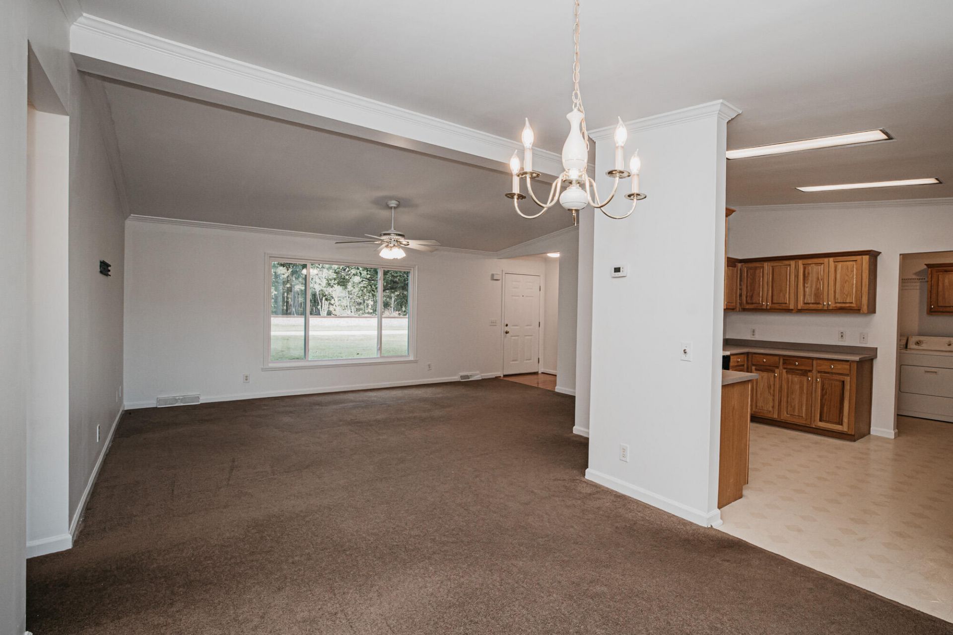 5823 Drayton Street Photo 10