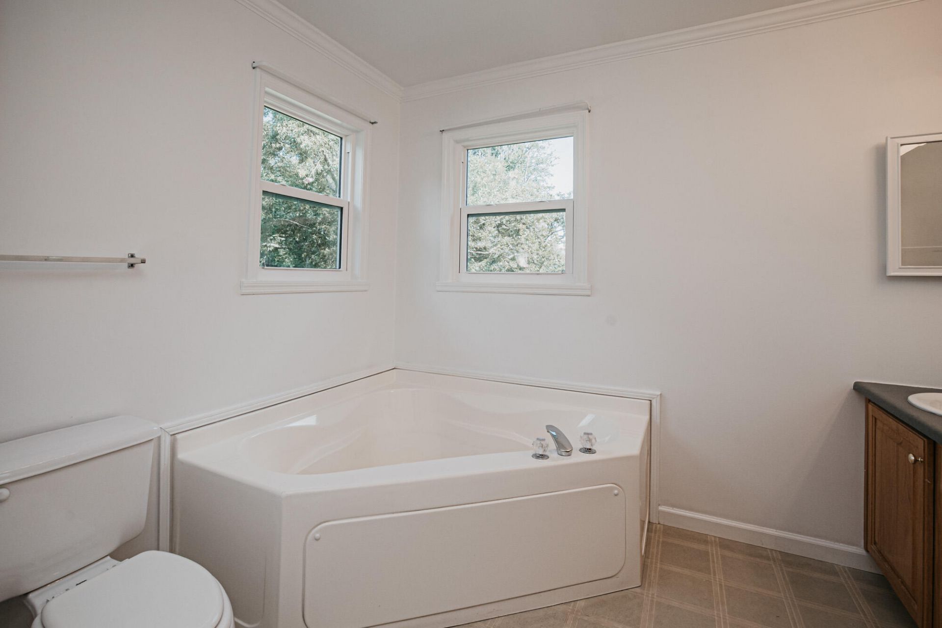 5823 Drayton Street Photo 20