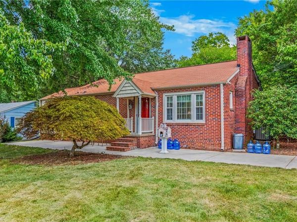 4733 Eastwin Drive, Winston-Salem, NC 27104