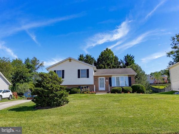 375 SUNSHINE WAY, WESTMINSTER, MD 21157