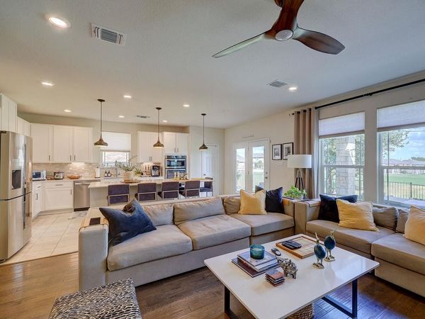 302 Danish DR, Unit 13, Hutto, TX 78634