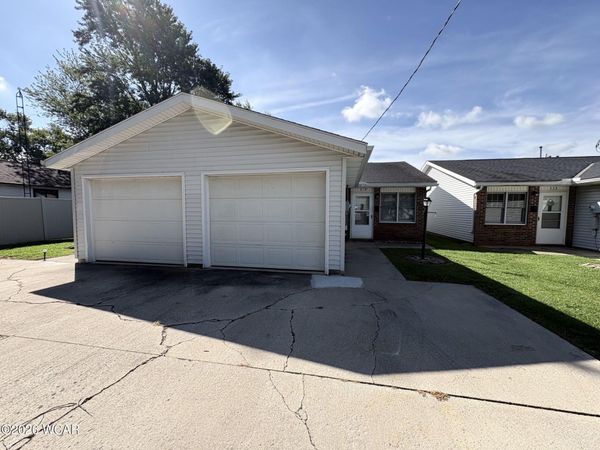 519 Central Avenue, Leipsic, OH 45856