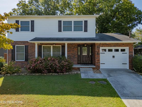 1324 Chipwood Circle, Knoxville, TN 37932