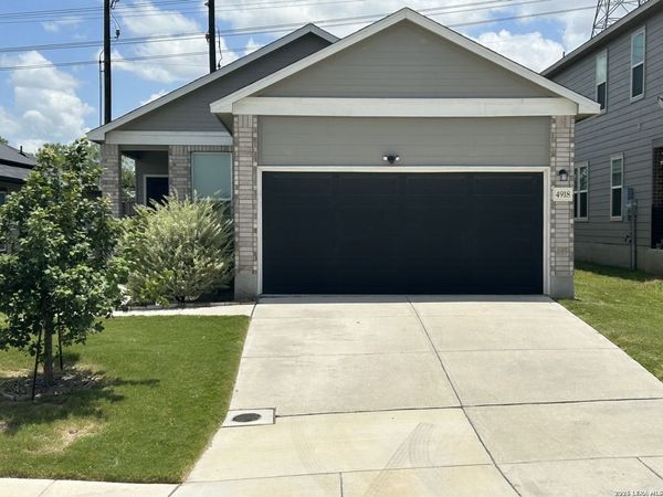 4918 VIA SONOMA TRL, Converse, TX 78109