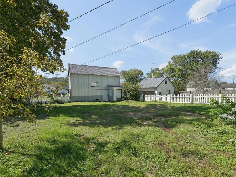 313 N Main Street, Sugar Grove, OH 43155 Photo 32