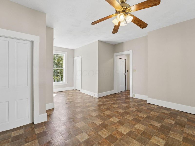 313 N Main Street, Sugar Grove, OH 43155 Photo 8