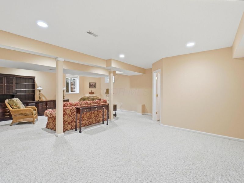 6177 Heritage Lakes Drive , Hilliard, OH 43026 Photo 48