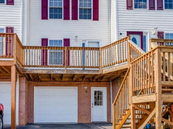 41 Tulip Grove, Unit Apt 4, Bristol, TN 37620