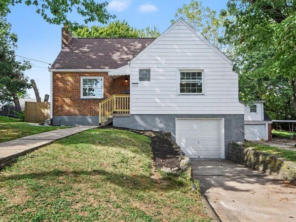 5574 Raceview Avenue, Green Twp, OH 45248