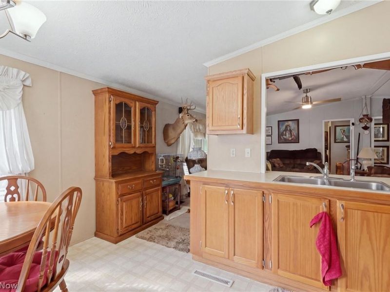 1359 Sharon Avenue, Zanesville, OH 43701 Photo 7
