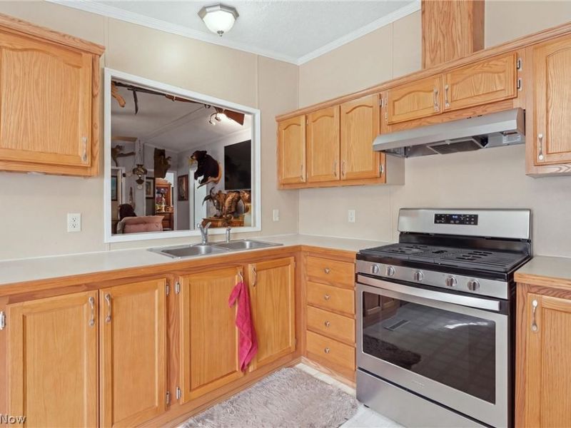 1359 Sharon Avenue, Zanesville, OH 43701 Photo 8