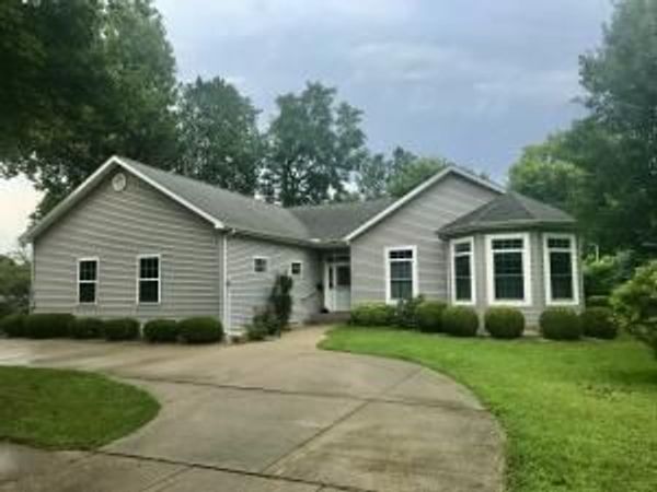280 E Water Street, Constantine, MI 49042