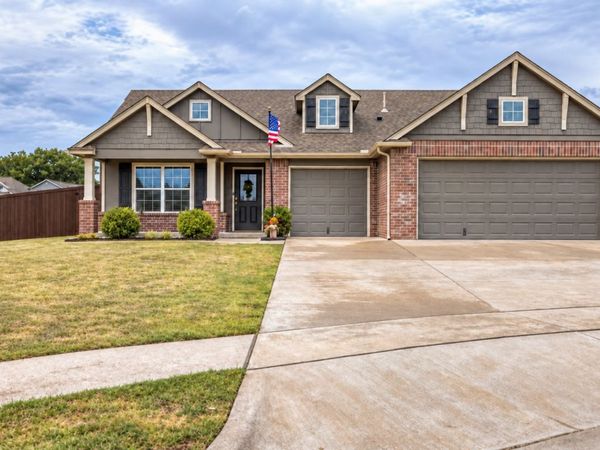 14390 S Knoxville Avenue, Bixby, OK 74008