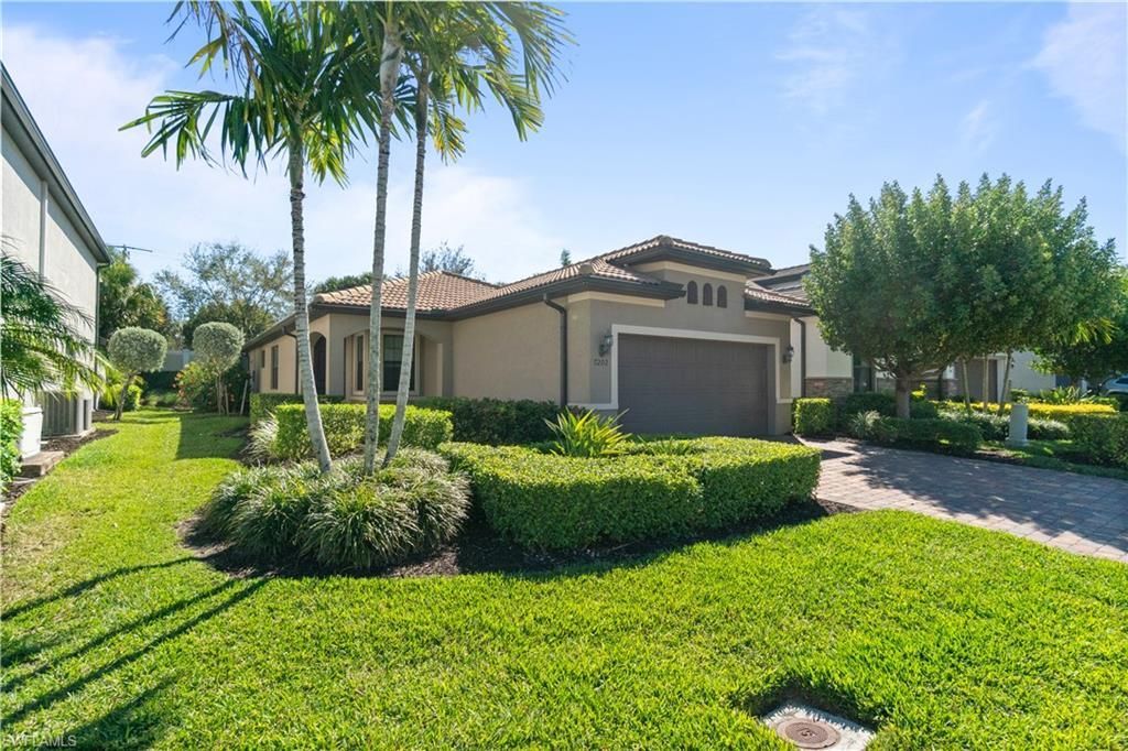 7202 Wilton Dr, Naples, FL 34109 Photo
