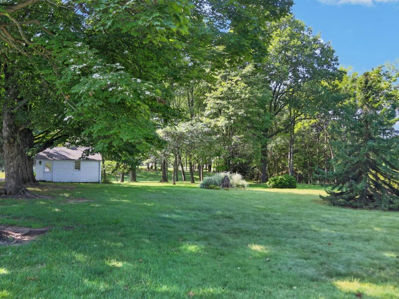 1360 Gambier Road, Mount Vernon, OH 43050 Photo 17