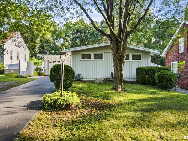2085 W ELDORADO Street, Decatur, IL 62522