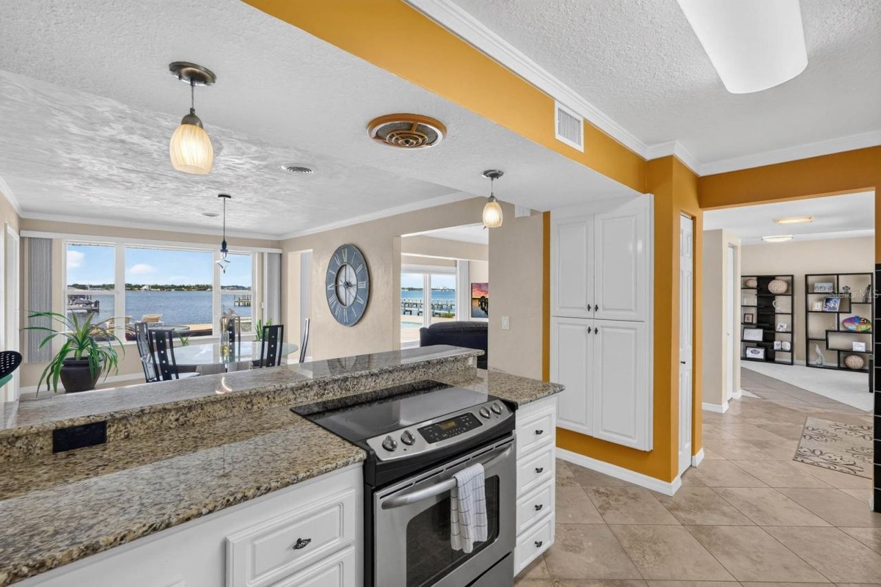 14 Granville Circle, Daytona Beach, FL 32118 Photo