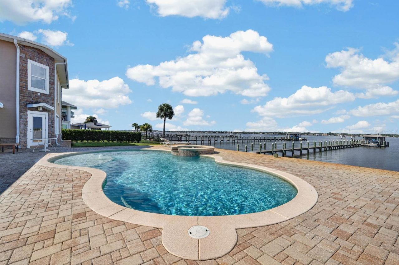 14 Granville Circle, Daytona Beach, FL 32118 Photo