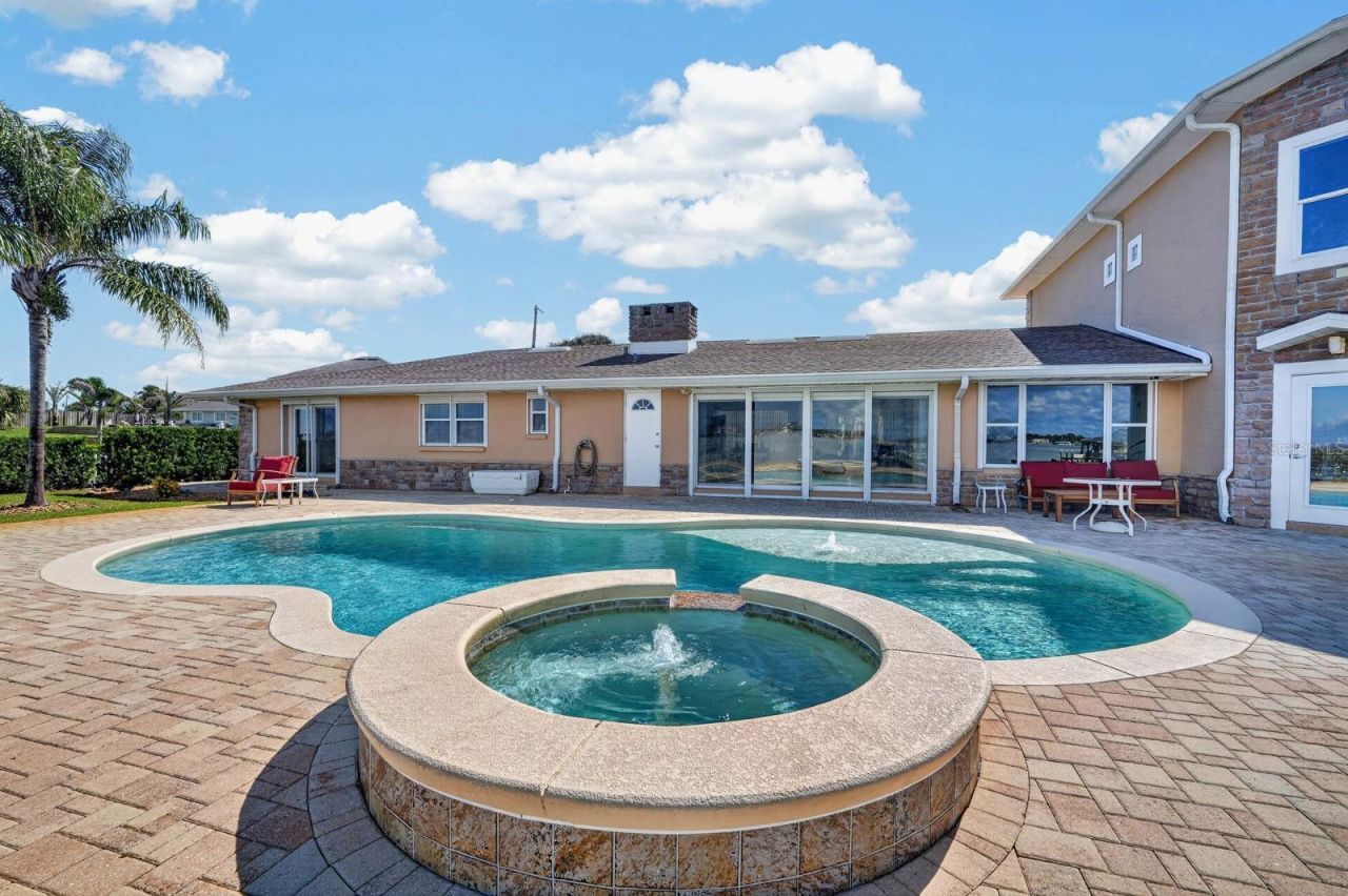 14 Granville Circle, Daytona Beach, FL 32118 Photo
