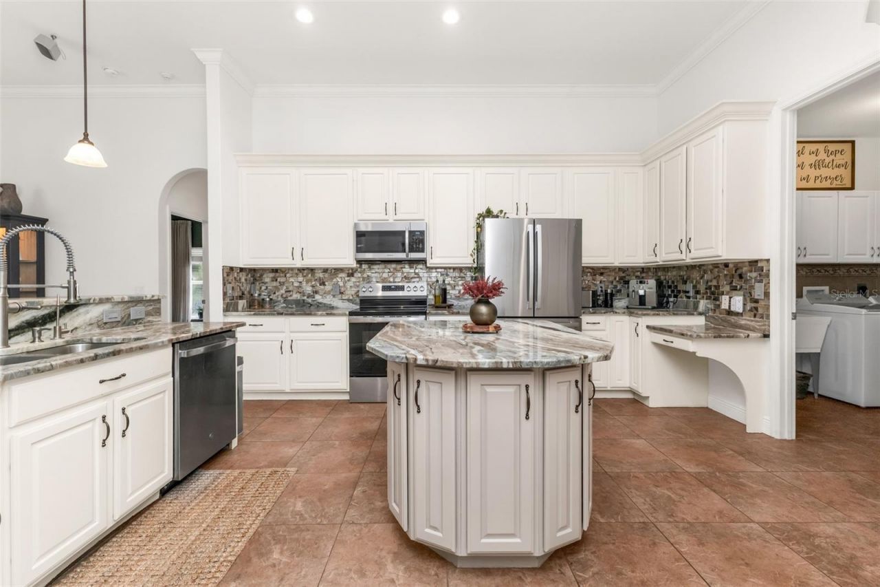 3605 Tropicaire Boulevard, North Port, FL 34286 Photo
