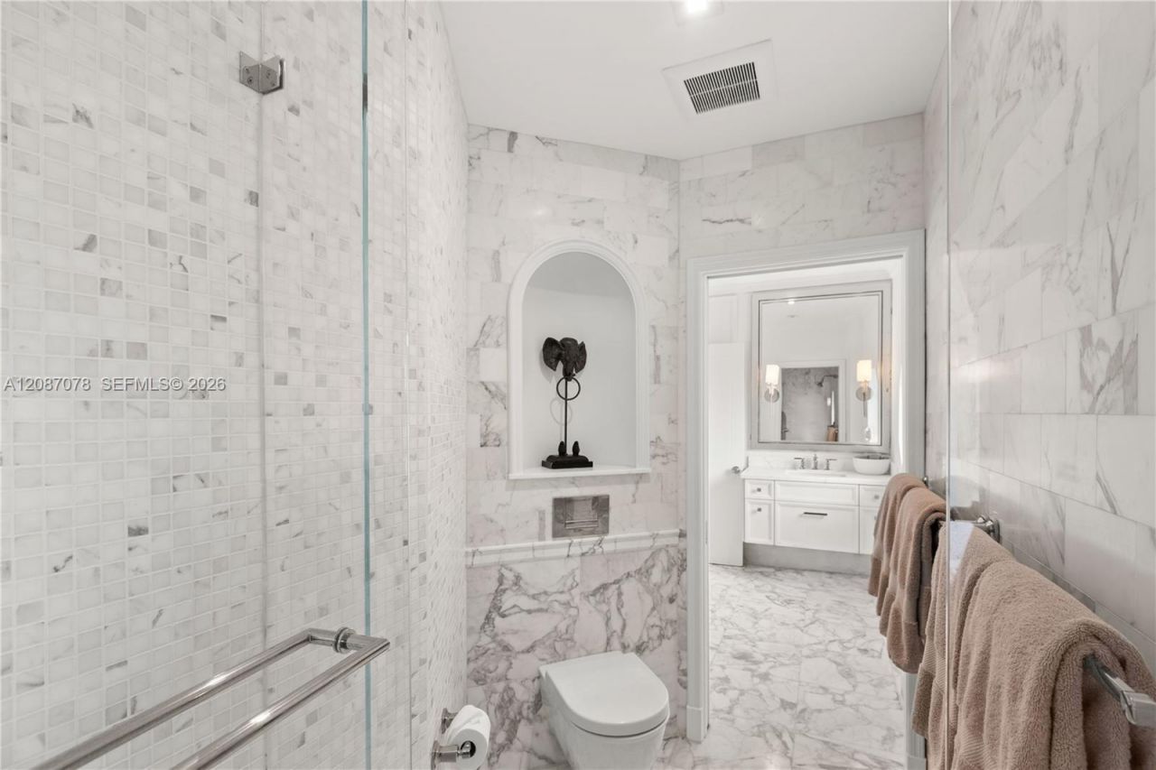 1261 N Greenway Dr, Coral Gables, FL 33134 Photo