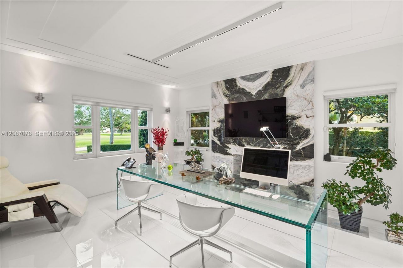 1261 N Greenway Dr, Coral Gables, FL 33134 Photo