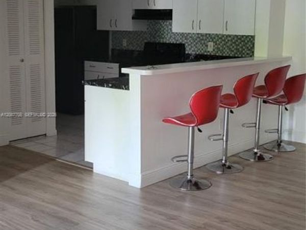 18840 NW 57 Ave , Unit 205, Hialeah, FL 33015