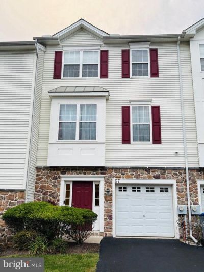 67 NARRAGANSETT LANE , COATESVILLE, PA 19320