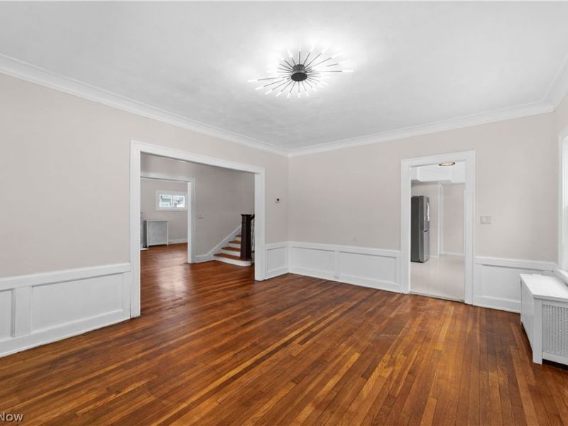 867 East Blvd, Cleveland, OH 44108 Photo 12