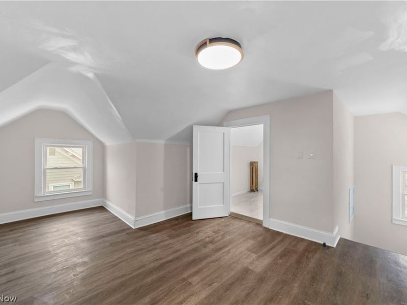 867 East Blvd, Cleveland, OH 44108 Photo 33