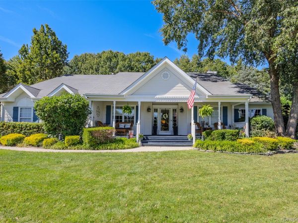 34 Varsity Boulevard, East Setauket, NY 11733