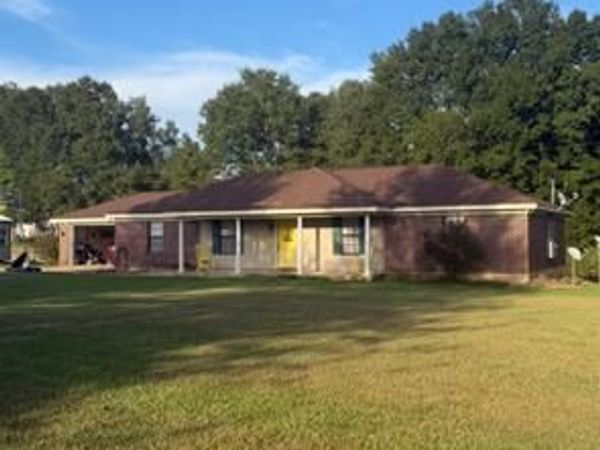 114 Lee Magee Road, Tylertown, MS 39667