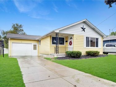 76 1st Avenue, Lancaster, NY 14086