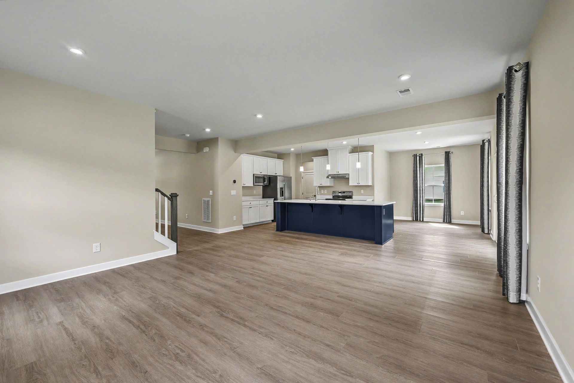 1018 Lacebark Drive Photo 14
